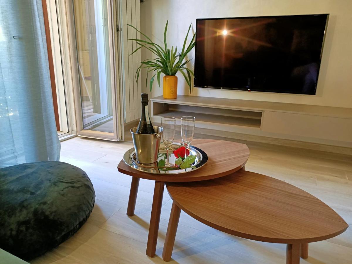 Come A Casa Pretty Apartment Lido di Ostia Exterior foto