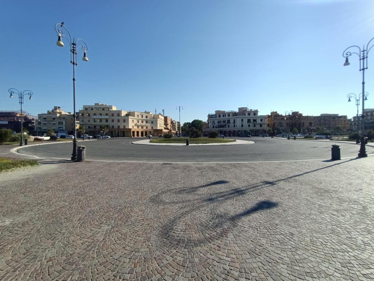 Come A Casa Pretty Apartment Lido di Ostia Exterior foto